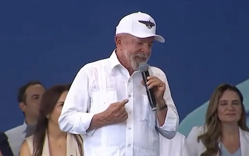 Lula Destaca Avanços Educacionais no Nordeste em Inauguração no Ceará