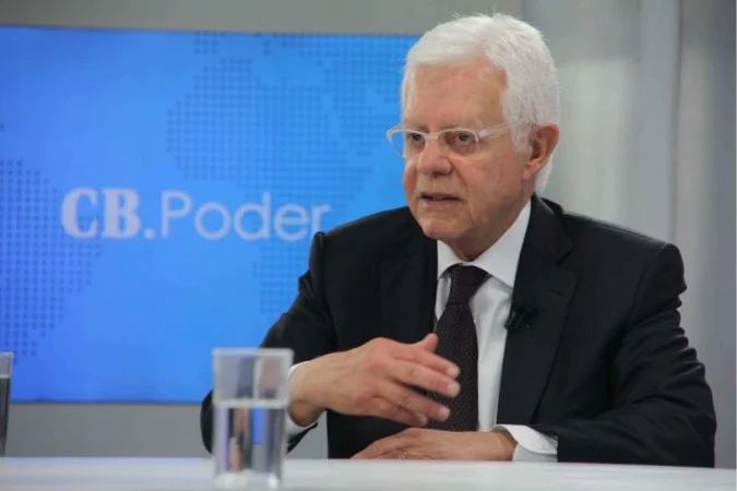 Moreira Franco defende diálogo na política e critica atuação do STF