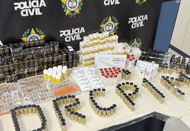 Polícia do Rio Aprisiona Casal com Mil Frascos de Medicamentos Ilegais do Paraguai Polícia do Rio Aprisiona Casal com Mil Frascos de Medicamentos Ilegais do Paraguai
