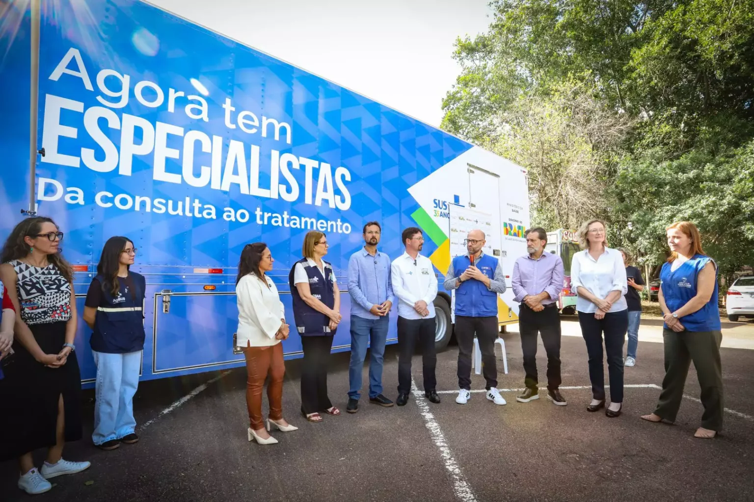 Porto Alegre Recebe Carretas do Programa de Saúde Agora Tem Especialistas
