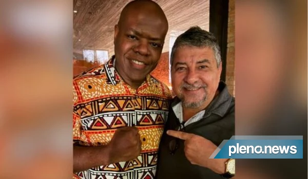 Prefeito de Maricá Convida Silvio Almeida para Projetos Culturais Prefeito de Maricá Convida Silvio Almeida para Projetos Culturais