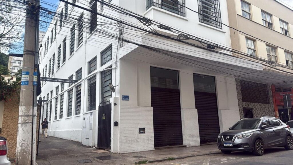 Prefeitura de Juiz de Fora Adia Retorno das Aulas Presenciais em Escolas Fechadas por Chuvas