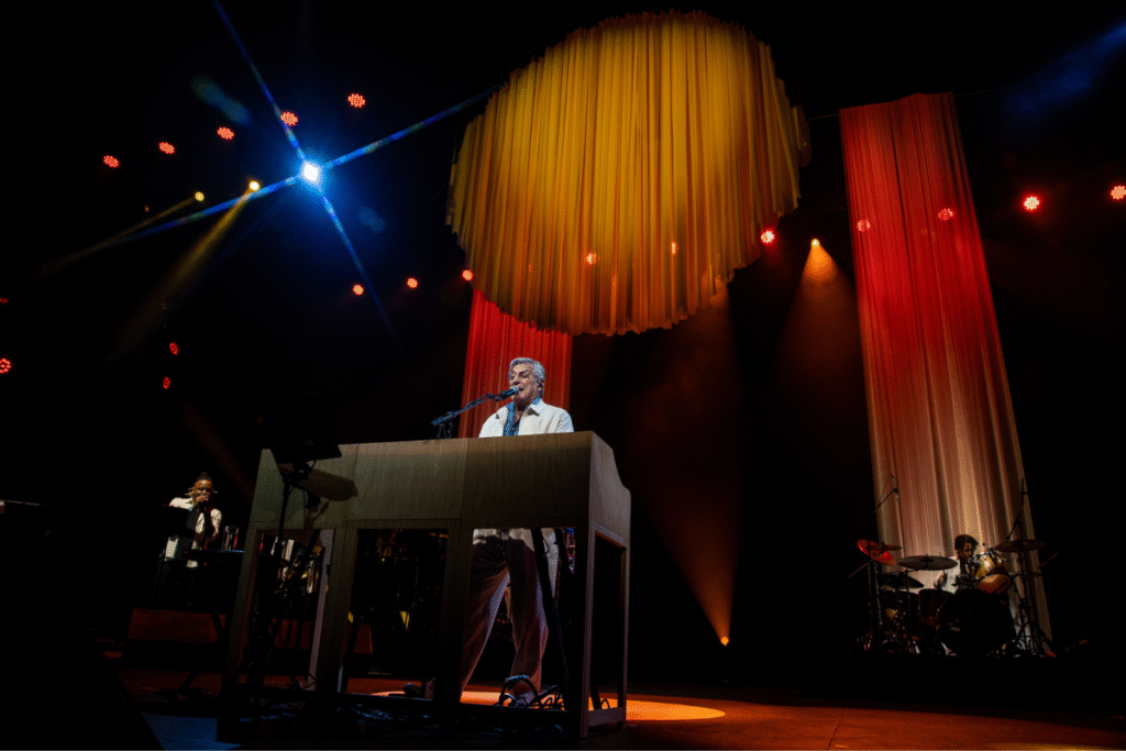 Qualistage Revela Agenda Imperdível com Estrelas do Rock e MPB Qualistage Revela Agenda Imperdível com Estrelas do Rock e MPB