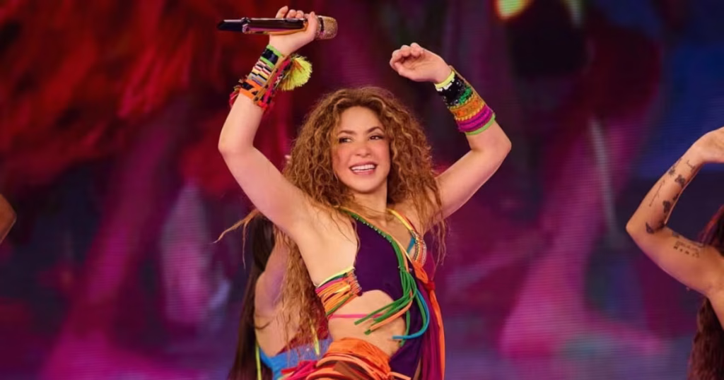 Shakira Brilha Com Palco Gigante de 1.345 m² em Show Gratuito na Praia de Copacabana