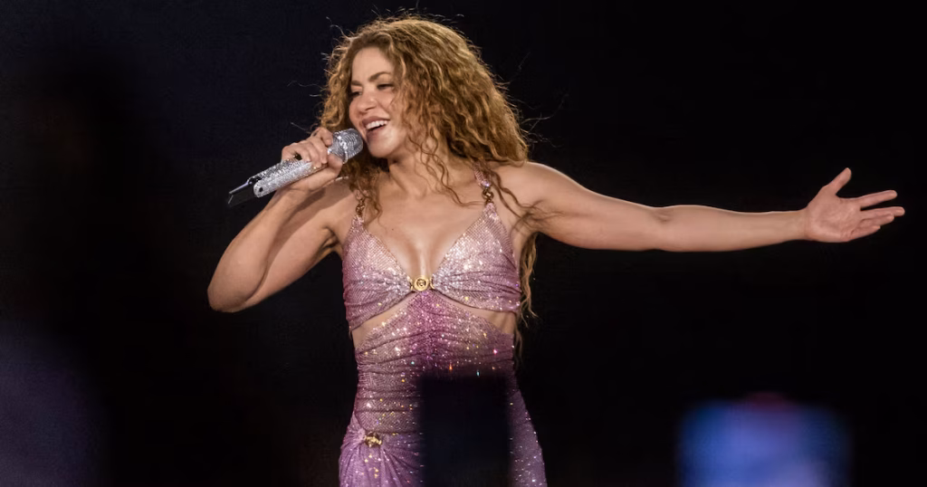 Shakira em Copacabana: A Rainha do Pop Enfrenta Desafios na Turnê Brasileira