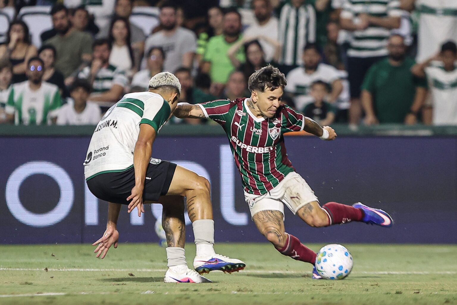 Soteldo se Destaca no Fluminense e Busca Conquista na Libertadores
