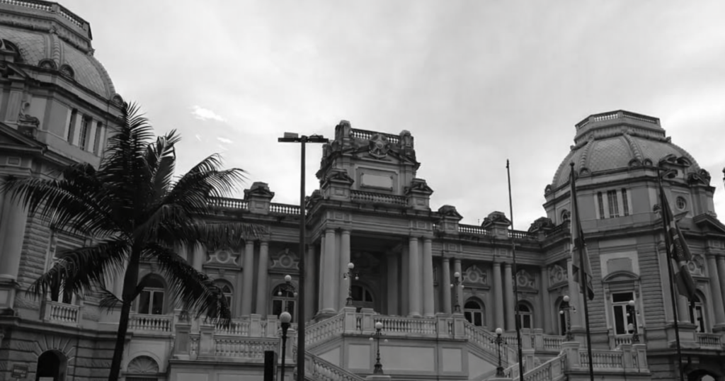 A Crise Política do Rio de Janeiro: 30 Anos de Governadores em Queda
