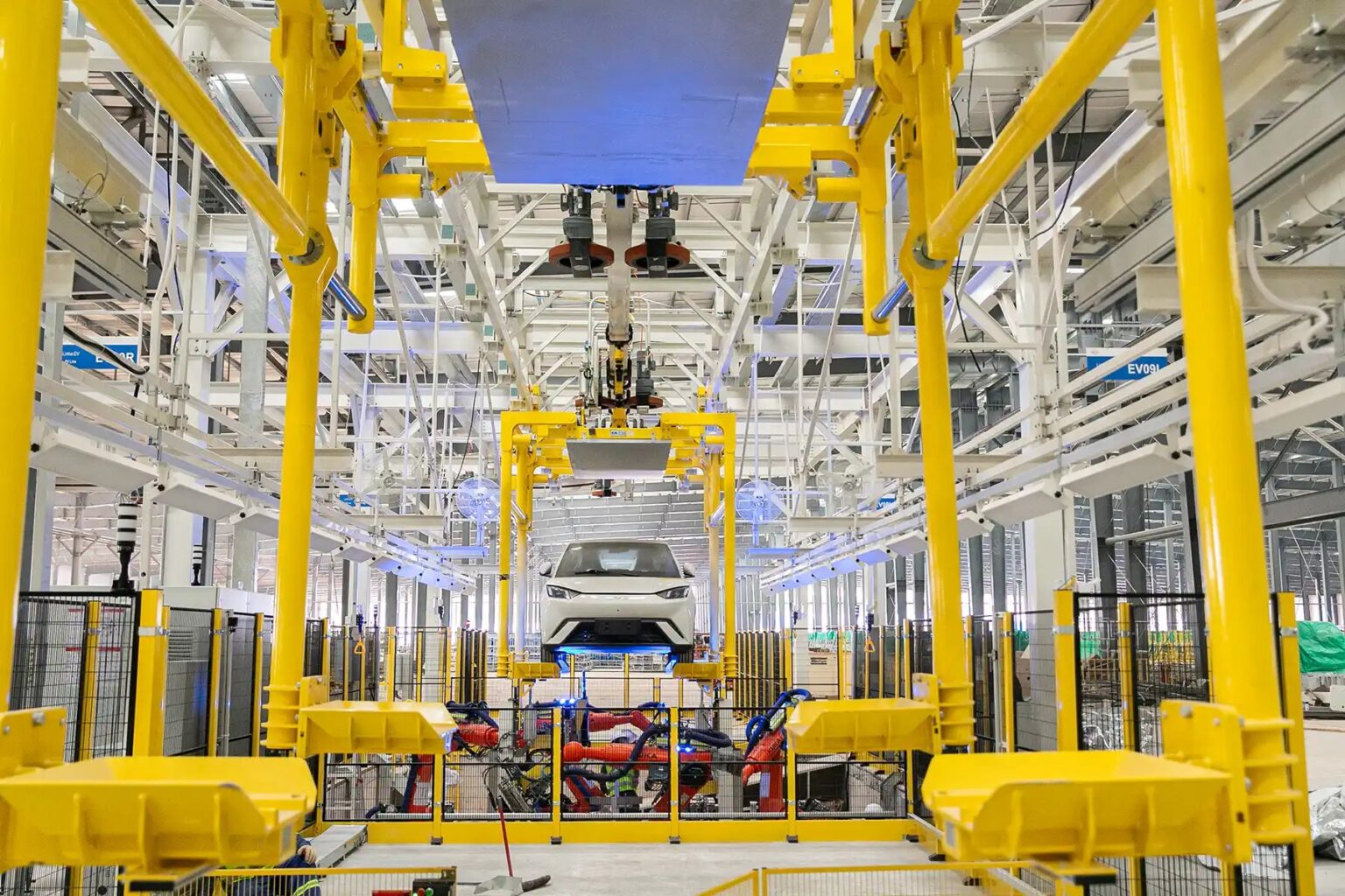 Brasil Se Destaca como Principal Destino de Investimentos Chineses em 2025