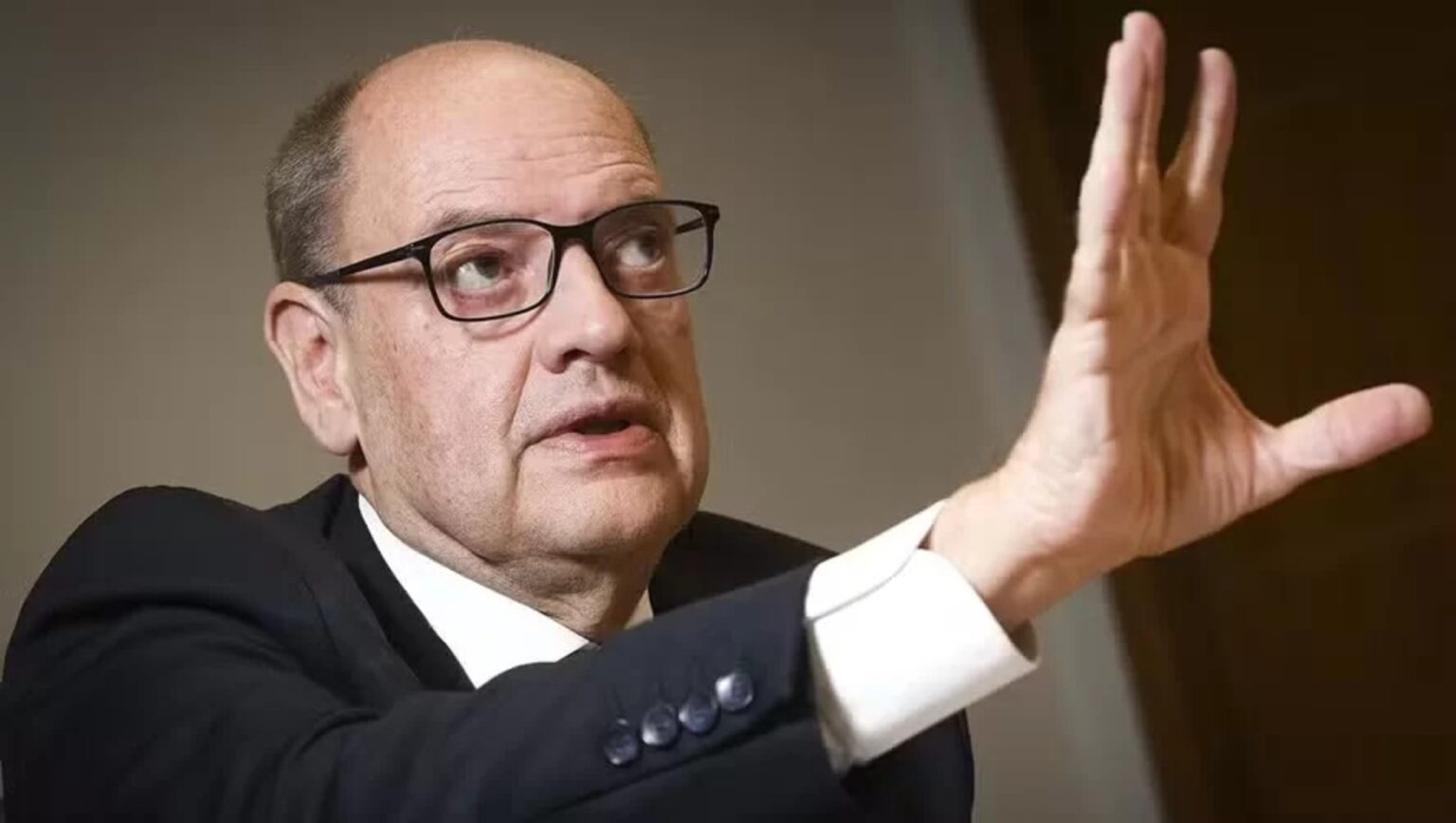 Deputados do RJ ameaçam expor lista de supostas amantes de desembargadores em retaliação