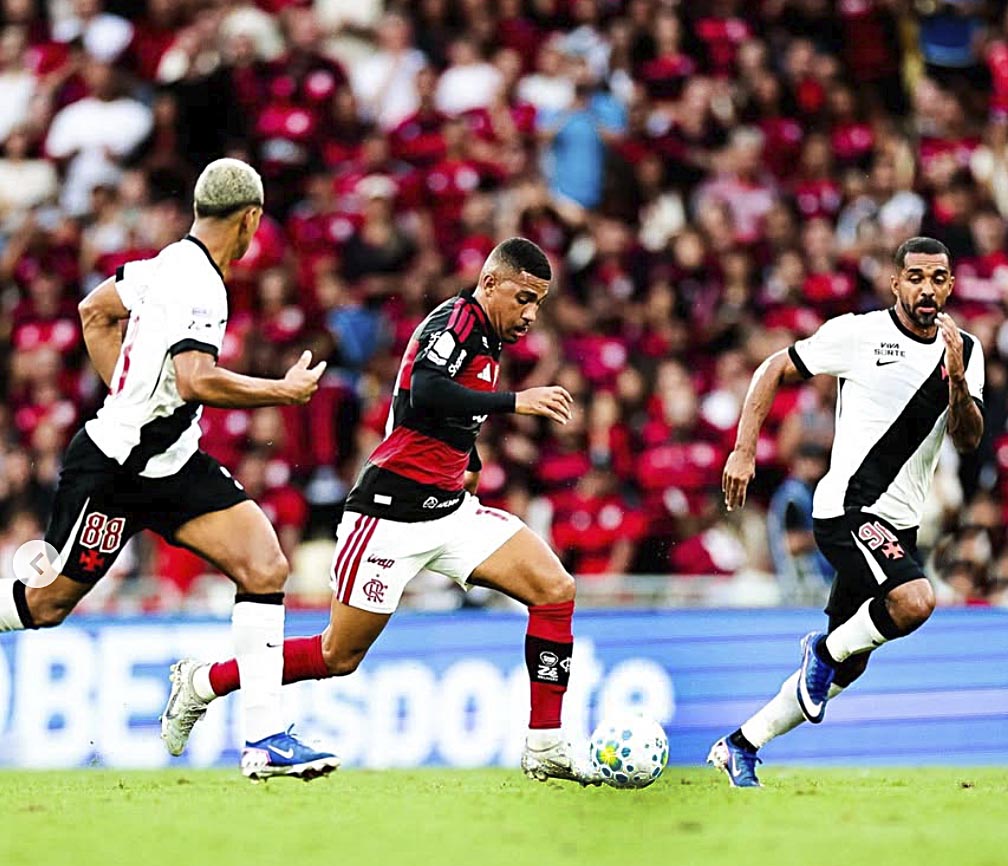 Flamengo e Vasco Empatam em Clássico Emocionante com Gol nos Acréscimos