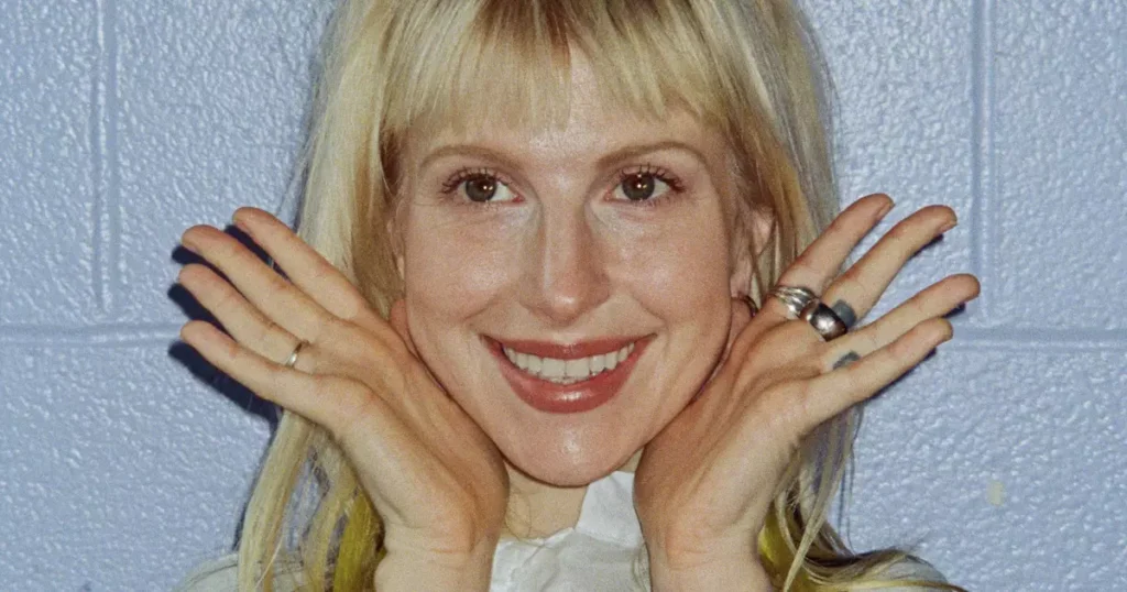 Hayley Williams no Brasil: Show no Rio de Janeiro tem nova data e pré-venda tumultuada
