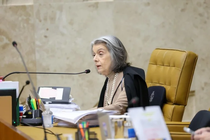 Ministra Cármen Lúcia Defende Manutenção das Regras de Royalties do Petróleo