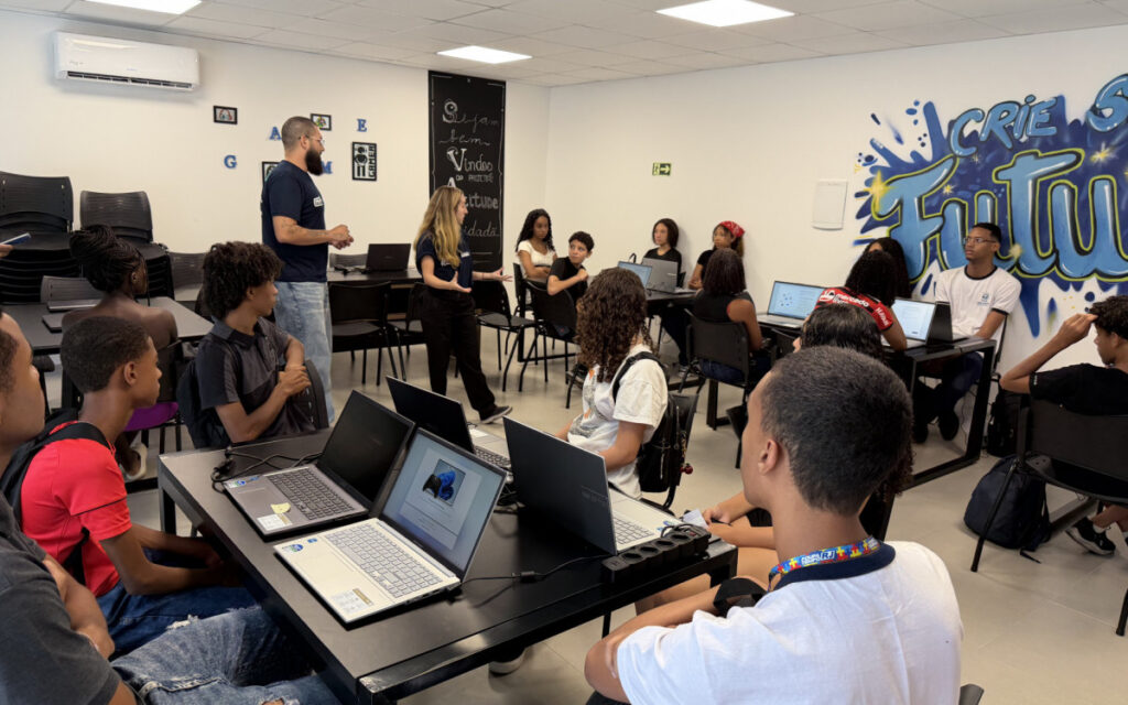 Programa Emprega Cultura RJ: Impulsione sua Carreira na Economia Criativa