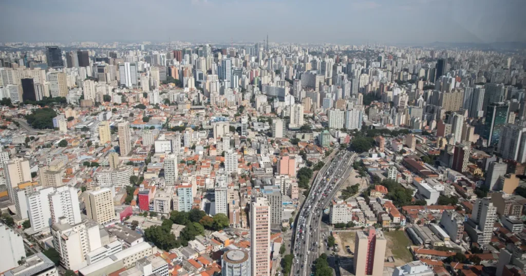 São Paulo Assume a Liderança em Desempenho Econômico no Brasil; Confira o Ranking de 2026