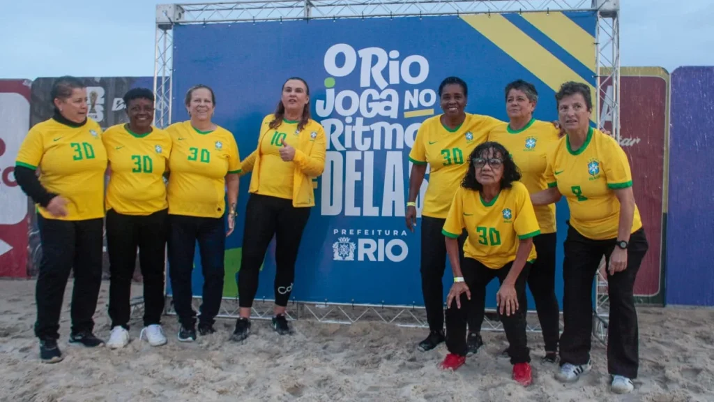 Pioneiras da Seleção Feminina Celebram o Mundial 2027 com Evento em Copacabana